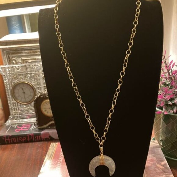 Handcrafted Cracked Gold Agate Crescent Necklace - Picture 2 of 5